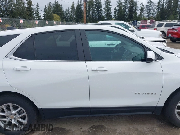 2024 Chevrolet Equinox LT with VIN 3GNAXUEG9RS181173, listed as a IAAI auction lot 42082890 with 27,575 mi miles. Bid and sale history available at carsss.com. Image 13.