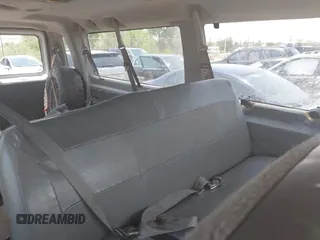 2007 Ford Econoline Passenger XL с VIN 1FBSS31L37DA02717, выставлен на аукционе IAAI как лот 42624237 с пробегом 422 811 миль миль и . История ставок и продаж доступна на DreamBid. Изображение 8.