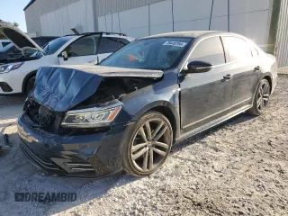 2019 Volkswagen Passat SE R-Line z VIN 1VWMA7A36KC003256, wystawiony jako Copart lot #78445754 z przebiegiem 43 304 mil mil oraz Nie do naprawy • Non repairable. Historia ofert i sprzedaży dostępna na DreamBid. Obrazek 1.