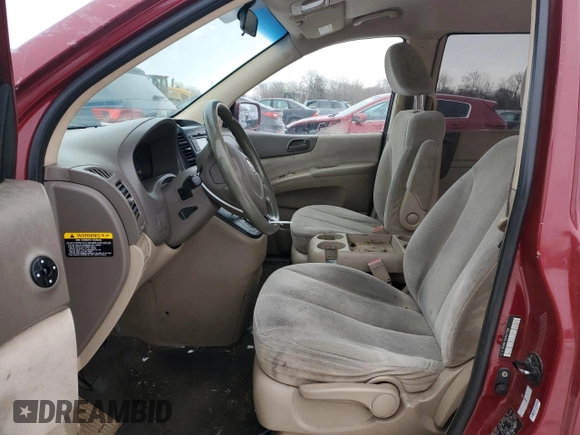 2009 Kia Sedona LX with VIN KNDMB233396271268, listed as a Copart auction lot 45562985 with 263,296 mi miles and Salvage Title. Bid and sale history available at carsss.com. Image 7.