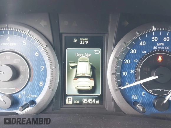 2017 Toyota Sienna XLE Auto Access Seat with VIN 5TDYZ3DC9HS850264, listed as a IAAI auction lot 41716519 with 95,454 mi miles and . Bid and sale history available at DreamBid. Image 16.