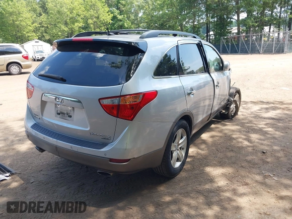 2011 Hyundai Veracruz Limited with VIN KM8NU4CC6BU157885, listed as a IAAI auction lot 42590538 with 145,612 mi miles and . Bid and sale history available at DreamBid. Image 4.