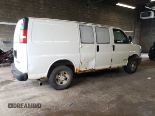 2006 Chevrolet Express Cargo Van with VIN 1GCGG25V361209424, listed as a Copart auction lot 82199034 with 178,239 mi miles and Non Repairable. Bid and sale history available at carsss.com. Image 3.
