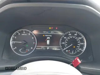 2022 Mitsubishi Outlander SE z VIN JA4J4UA89NZ077502, wystawiony jako IAAI lot #41897917 z przebiegiem 26 045 mil mil oraz . Historia ofert i sprzedaży dostępna na DreamBid. Obrazek 7.