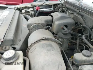 2003 Ford F-150 XL с VIN 1FTRX17L83NA77943, выставлен на аукционе IAAI как лот 43043491 с пробегом 172 879 миль миль и . История ставок и продаж доступна на DreamBid. Изображение 19.