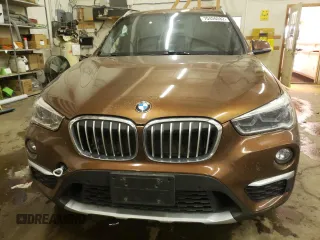 2016 BMW X1 xDrive28i with VIN WBXHT3C39G5E55868, listed as a Copart auction lot 70406082 with 0 mi miles. Bid and sale history available at carsss.com. Image 5.