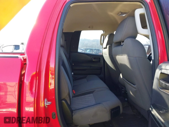 2016 Toyota Tundra 4WD Truck SR with VIN 5TFUM5F16GX064645, listed as a IAAI auction lot 41614790 with 144,400 mi miles. Bid and sale history available at carsss.com. Image 8.