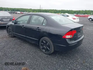 2008 Honda Civic LX with VIN 2HGFA16558H319516, listed as a IAAI auction lot 42238459 with 104,273 mi miles and . Bid and sale history available at DreamBid. Image 3.
