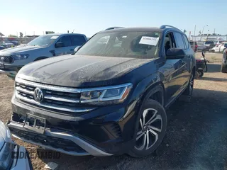 2023 Volkswagen Atlas SEL z VIN 1V2BR2CA4PC557385, wystawiony jako IAAI lot #42008233 z przebiegiem Nie podano mil oraz . Historia ofert i sprzedaży dostępna na DreamBid. Obrazek 6.
