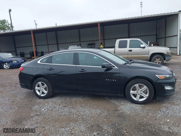 2020 Chevrolet Malibu LS with VIN 1G1ZC5ST1LF141771, listed as a IAAI auction lot 41886297 with 101,050 mi miles. Bid and sale history available at carsss.com. Image 13.