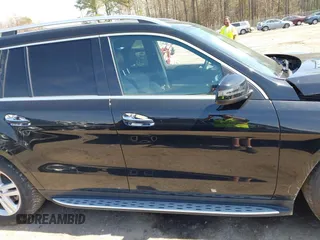 2016 Mercedes-Benz GL with VIN 4JGDF2EE7GA688353, listed as a IAAI auction lot 41828162 with 109,726 mi miles. Bid and sale history available at carsss.com. Image 13.