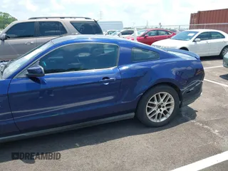 2012 Ford Mustang Premium with VIN 1ZVBP8AM1C5257581, listed as a IAAI auction lot 42546982 with 282,995 mi miles and . Bid and sale history available at DreamBid. Image 3.