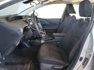 2021 Toyota Prius LE z VIN JTDKAMFP6M3183538, wystawiony jako Copart lot #54267425 z przebiegiem 29 374 mil mil oraz Szkoda całkowita • Salvage title. Historia ofert i sprzedaży dostępna na DreamBid. Obrazek 7.