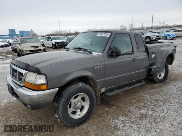1999 Ford Ranger XL with VIN 1FTZR15V5XPC00431, listed as a Copart auction lot 44642935 with 190,407 mi miles and Salvage Title. Bid and sale history available at carsss.com. Image 1.