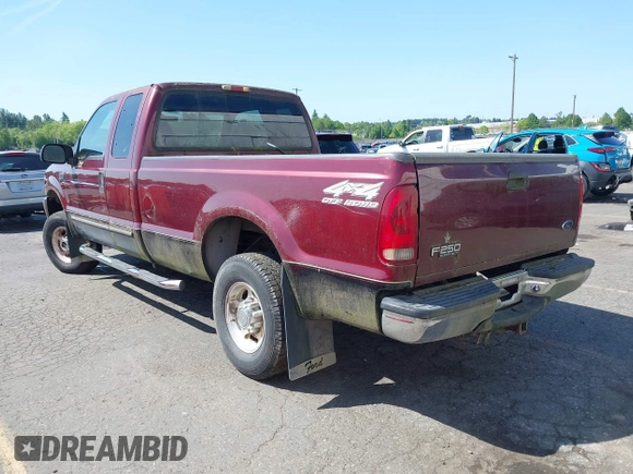 2000 Ford Super Duty F-250 XL with VIN 1FTNX21S9YEA04155, listed as a IAAI auction lot 42136440 with 149,069 mi miles. Bid and sale history available at carsss.com. Image 3.
