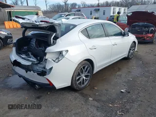 2022 Acura ILX Premium with VIN 19UDE2F76NA000154, listed as a IAAI auction lot 41599687 with 16,484 mi miles and . Bid and sale history available at DreamBid. Image 4.
