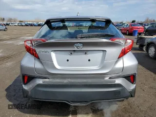 2018 Toyota C-HR XLE with VIN NMTKHMBX6JR064575, listed as a Copart auction lot 50140525 with 42,340 mi miles and Clean Title. Bid and sale history available at DreamBid. Image 6.