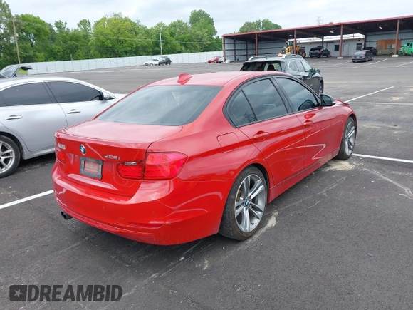 2012 BMW 3 Series 328i with VIN WBA3A5C58CF345810, listed as a IAAI auction lot 42260185 with 108,333 mi miles and . Bid and sale history available at DreamBid. Image 4.