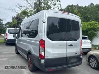 2017 Ford Transit z VIN 1FMZK1CG6HKA18059, wystawiony jako Copart lot #59103305 z przebiegiem 160 829 mil mil oraz Tytuł czysty. Historia ofert i sprzedaży dostępna na DreamBid. Obrazek 3.