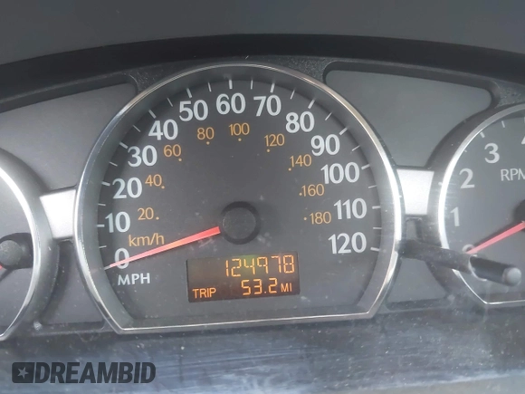 2005 Saturn ION with VIN 1G8AJ52F55Z133026, listed as a IAAI auction lot 41959676 with 124,978 mi miles. Bid and sale history available at carsss.com. Image 7.