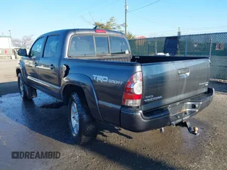 2014 Toyota Tacoma PreRunner with VIN 5TFJU4GN0EX057850, listed as a IAAI auction lot 41656053 with 170,269 mi miles. Bid and sale history available at carsss.com. Image 3.