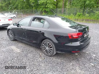 2016 Volkswagen Jetta Sport с VIN 3VWD17AJ6GM336383, выставлен на аукционе IAAI как лот 42518774 с пробегом 81 982 миль миль и . История ставок и продаж доступна на DreamBid. Изображение 3.