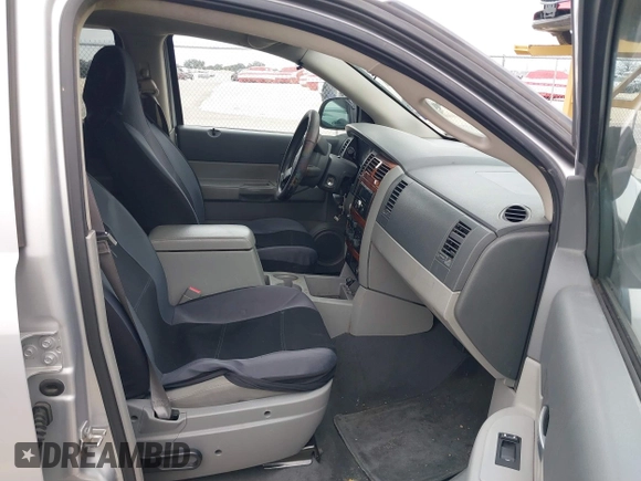 2008 Dodge Durango SLT z VIN 1D8HB48N68F124773, wystawiony jako IAAI lot #41461419 z przebiegiem 185 524 mil mil oraz . Historia ofert i sprzedaży dostępna na DreamBid. Obrazek 5.
