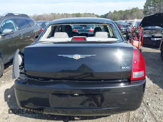 2006 Chrysler 300 with VIN 2C3KA43R66H330998, listed as a IAAI auction lot 41672105 with 168,422 mi miles. Bid and sale history available at carsss.com. Image 17.