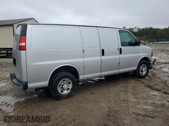 2018 Chevrolet Express Cargo with VIN 1GCWGAFG2J1338480, listed as a Copart auction lot 48854345 with 100,816 mi miles and Salvage title. Bid and sale history available at DreamBid. Image 3.