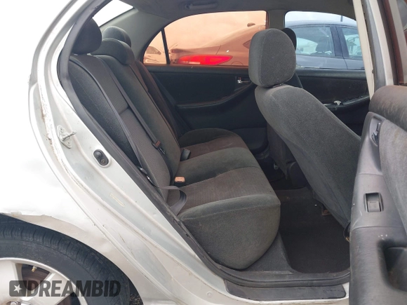 2006 Toyota Corolla CE z VIN 1NXBR32E56Z664753, wystawiony jako IAAI lot #42653109 z przebiegiem 231 836 mil mil oraz . Historia ofert i sprzedaży dostępna na DreamBid. Obrazek 8.