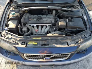 2004 Volvo V70 with VIN YV1SW61T942426583, listed as a Copart auction lot 68699624 with 153,895 mi miles and Salvage Title. Bid and sale history available at carsss.com. Image 12.