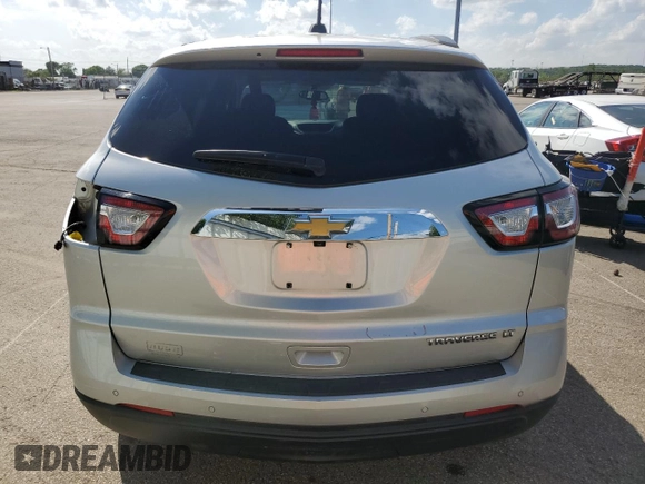 2016 Chevrolet Traverse LT z VIN 1GNKRGKD5GJ336391, wystawiony jako Copart lot #56931485 z przebiegiem 122 789 mil mil oraz Szkoda całkowita • Salvage title. Historia ofert i sprzedaży dostępna na DreamBid. Obrazek 6.