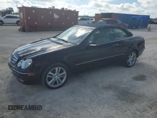 2008 Mercedes-Benz CLK 350 with VIN WDBTK56F98T098423, listed as a Copart auction lot 81195204 with 84,689 mi miles and Salvage Title. Bid and sale history available at DreamBid. Image 1.
