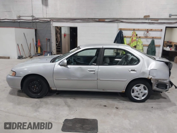 2001 Nissan Altima GXE with VIN 1N4DL01D71C241084, listed as a IAAI auction lot 41935585 with 136,114 mi miles. Bid and sale history available at carsss.com. Image 14.