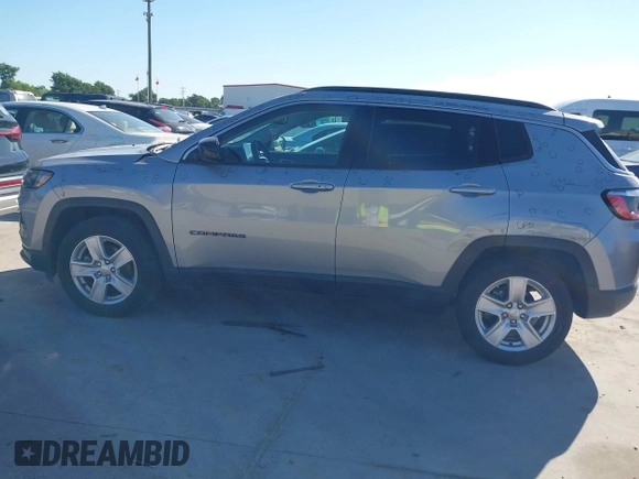 2022 Jeep Compass Latitude with VIN 3C4NJCBB8NT174914, listed as a IAAI auction lot 42214023 with 66,148 mi miles and . Bid and sale history available at DreamBid. Image 14.