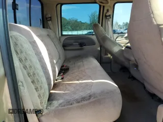 2000 Ford F-350 XL with VIN 1FTSW30F5YEB08982, listed as a Copart auction lot 50534025 with 336,411 mi miles and Salvage Title. Bid and sale history available at DreamBid. Image 10.
