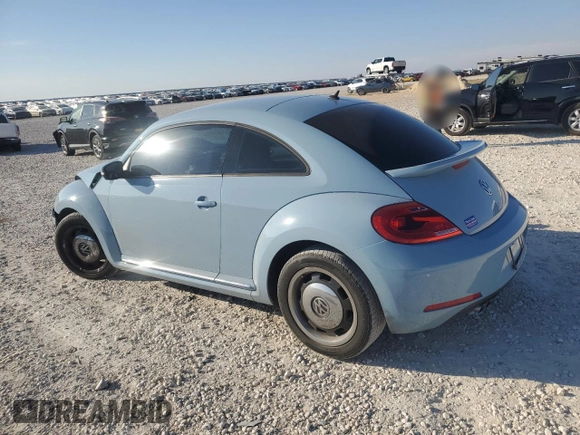 2013 Volkswagen Beetle 2.5L с VIN 3VWJX7AT6DM602838, выставлен на аукционе Copart как лот 82165624 с пробегом 101 188 миль миль и Списание • Salvage title. История ставок и продаж доступна на DreamBid. Изображение 2.