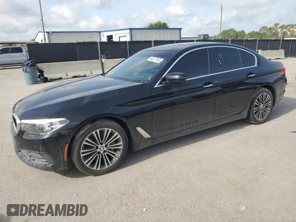 2017 BMW 5 Series 530i z VIN WBAJA5C34HG456328, wystawiony jako Copart lot #60227685 z przebiegiem 121 615 mil mil oraz Czysty tytuł • Clean title. Historia ofert i sprzedaży dostępna na DreamBid. Obrazek 1.