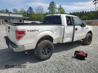 2010 Ford F-150 XL z VIN 1FTEX1E80AFB13709, wystawiony jako Copart lot #53610845 z przebiegiem 340 542 mil mil oraz Szkoda całkowita • Salvage title. Historia ofert i sprzedaży dostępna na DreamBid. Obrazek 3.