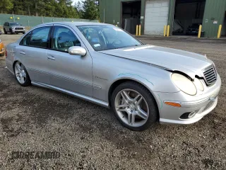 2005 Mercedes-Benz E-Class 5.5L AMG with VIN WDBUF76J55A775449, listed as a Copart auction lot 48429765 with 0 mi miles and Salvage Title. Bid and sale history available at carsss.com. Image 4.