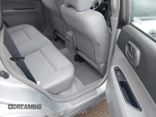 2003 Subaru Forester X with VIN JF1SG63623H732701, listed as a IAAI auction lot 41915863 with 245,313 mi miles. Bid and sale history available at carsss.com. Image 8.