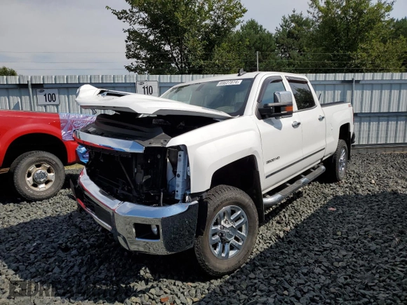 2019 Chevrolet Silverado 3500HD LTZ with VIN 1GC4KXCY3KF174005, listed as a Copart auction lot 69627874 with 0 mi miles and Salvage Title. Bid and sale history available at carsss.com. Image 1.