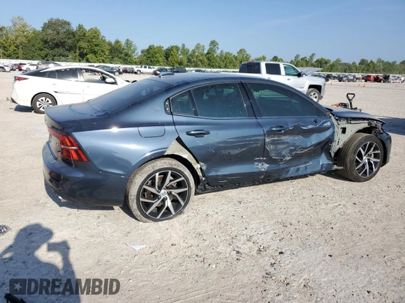 2020 Volvo S60 Momentum with VIN 7JR102FK6LG067109, listed as a Copart auction lot 63903023 with 23,696 mi miles. Bid and sale history available at carsss.com. Image 3.