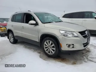 2011 Volkswagen Tiguan SEL with VIN WVGBV7AX9BW505383, listed as a Copart auction lot 44889625 with Not Provided miles and Clean Title. Bid and sale history available at DreamBid. Image 4.