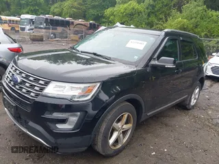 2017 Ford Explorer XLT with VIN 1FM5K8D80HGC98322, listed as a IAAI auction lot 42259383 with 130,764 mi miles and . Bid and sale history available at DreamBid. Image 2.