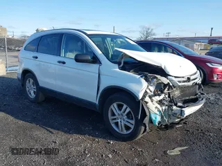 2011 Honda CR-V EX with VIN 3CZRE4H58BG700504, listed as a IAAI auction lot 41933244 with 158,211 mi miles and . Bid and sale history available at carsss.com. Image 1.