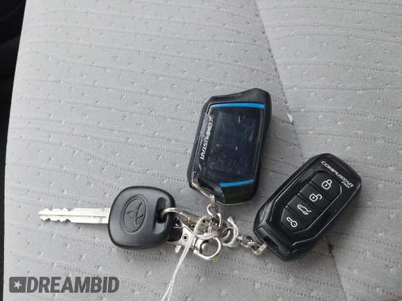 2020 Toyota Sienna LE Auto Access Seat with VIN 5TDKZ3DC6LS083567, listed as a IAAI auction lot 42401163 with 82,266 mi miles and . Bid and sale history available at DreamBid. Image 11.