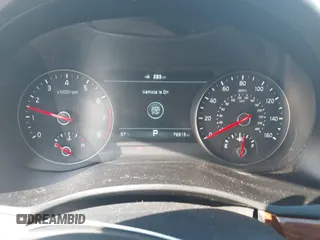 2017 Kia Cadenza Premium z VIN KNALC4J19H5091784, wystawiony jako IAAI lot #42290255 z przebiegiem 76 913 mil mil oraz . Historia ofert i sprzedaży dostępna na DreamBid. Obrazek 7.