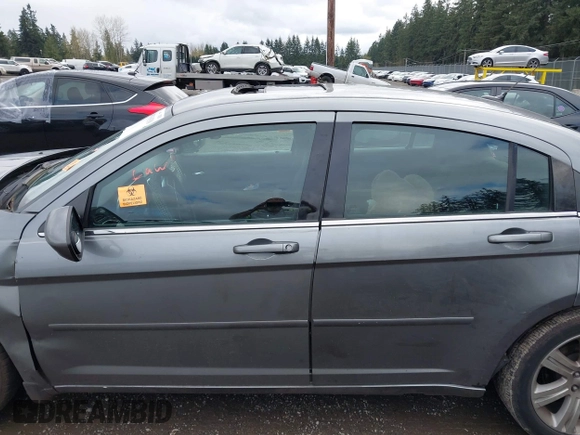 2011 Chrysler 200 Touring with VIN 1C3BC1FG2BN603732, listed as a IAAI auction lot 41938310 with 131,361 mi miles. Bid and sale history available at carsss.com. Image 14.