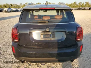 2024 MINI Countryman Cooper S with VIN WMZ53BR01R3R59169, listed as a Copart auction lot 70445234 with 5,641 mi miles and Salvage Title. Bid and sale history available at carsss.com. Image 6.